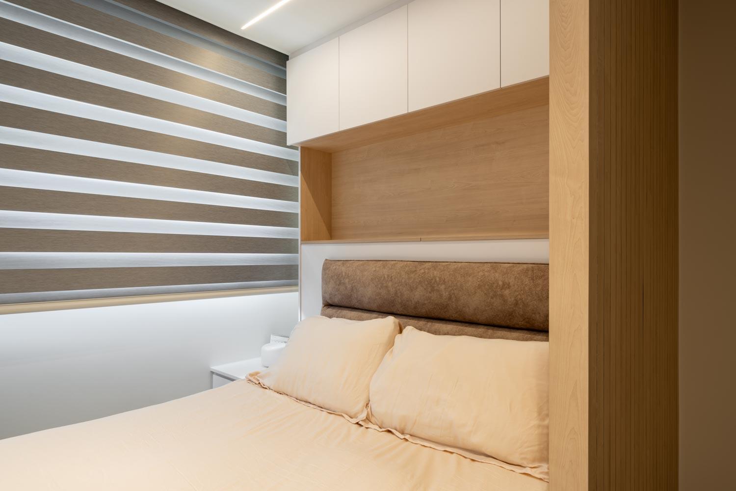 Contemporary Bedroom with Platform Bed and Homogeneous Tiles