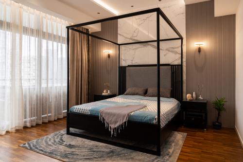 Modern Bedroom at Regency Park