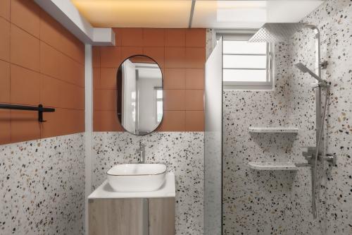Modern Bathroom at 180B Rivervale Cresent