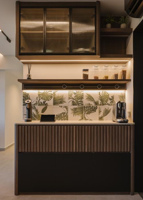 Modern Pantry at Waterfront Key