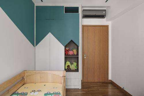 Modern Kids Room at Waterfront Key