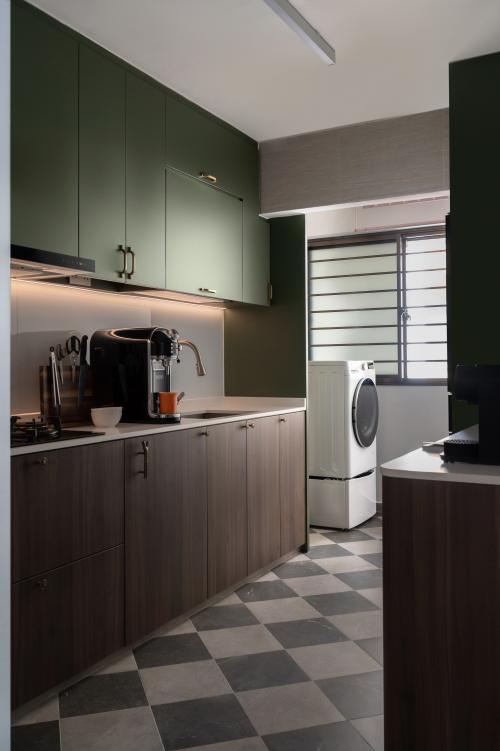 Vintage Kitchen at 111C Plantation Crescent