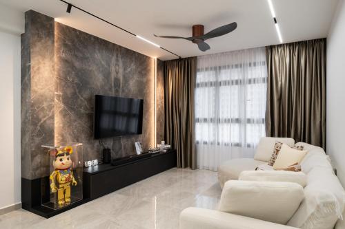 Modern Living Room at Kim Keat Beacon