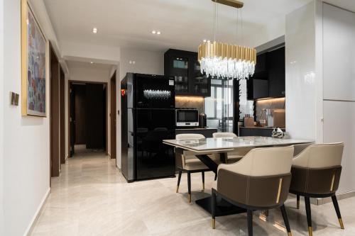 Modern Dining Room at Kim Keat Beacon