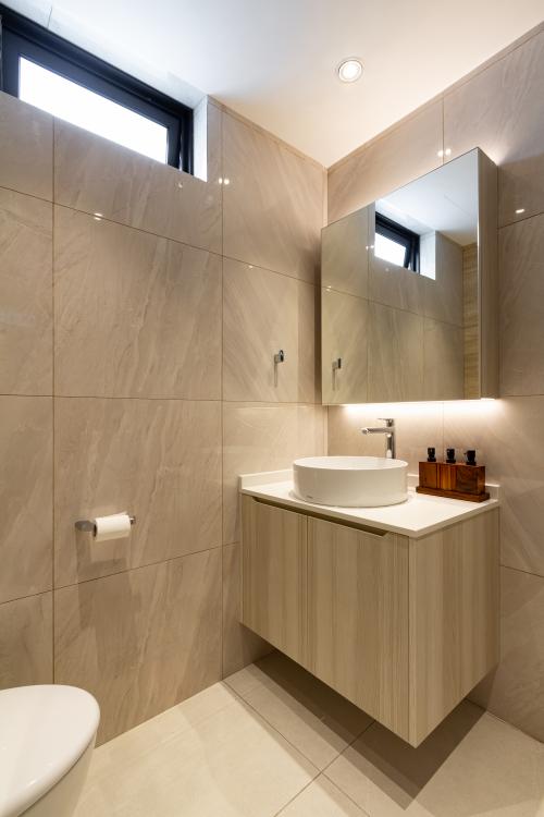 Modern Bathroom at Cairnhill Road