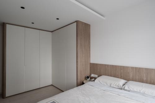Modern Bedroom at Clementi NorthArc