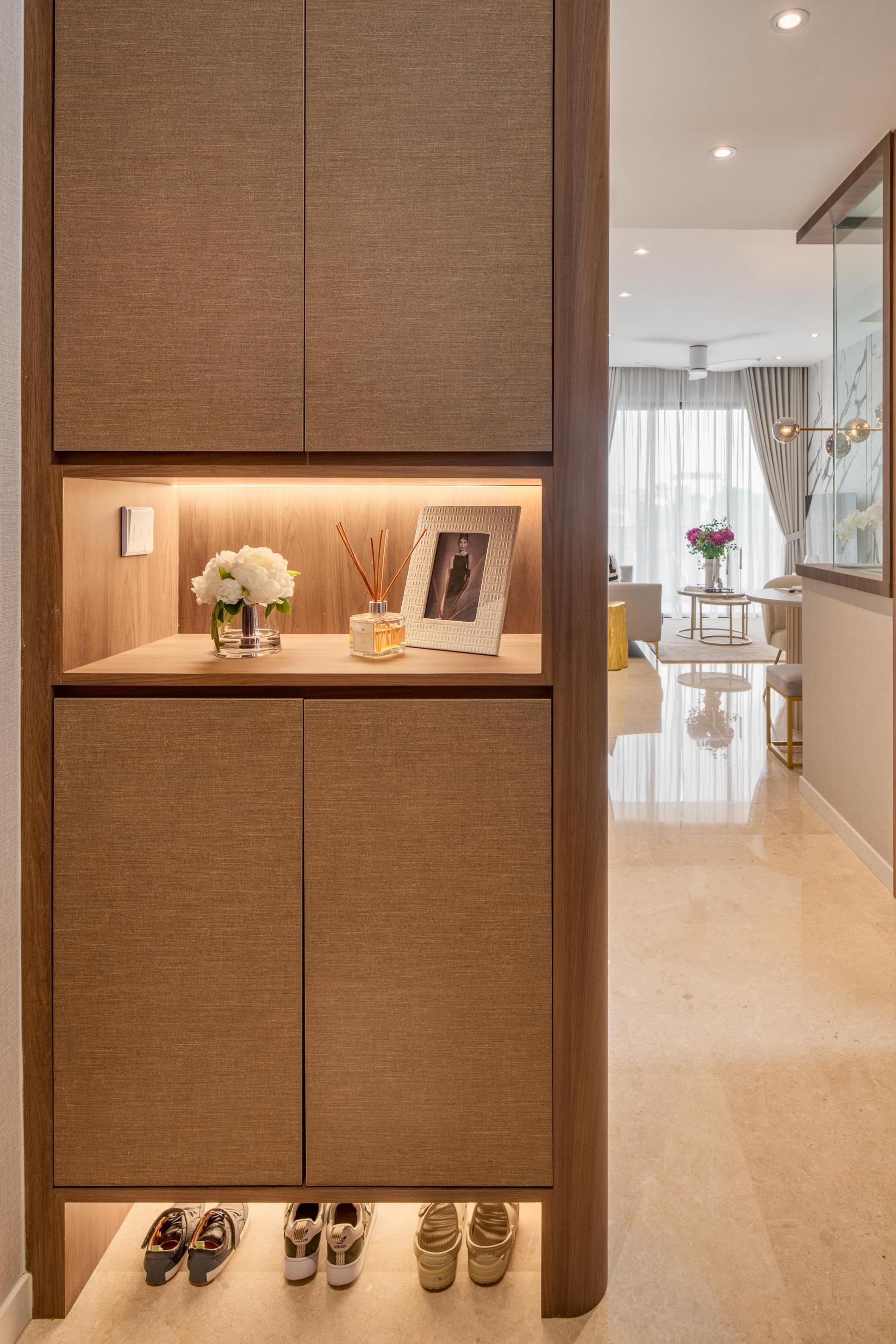 Modern Entryway with Shoe Rack and Display Cabinets