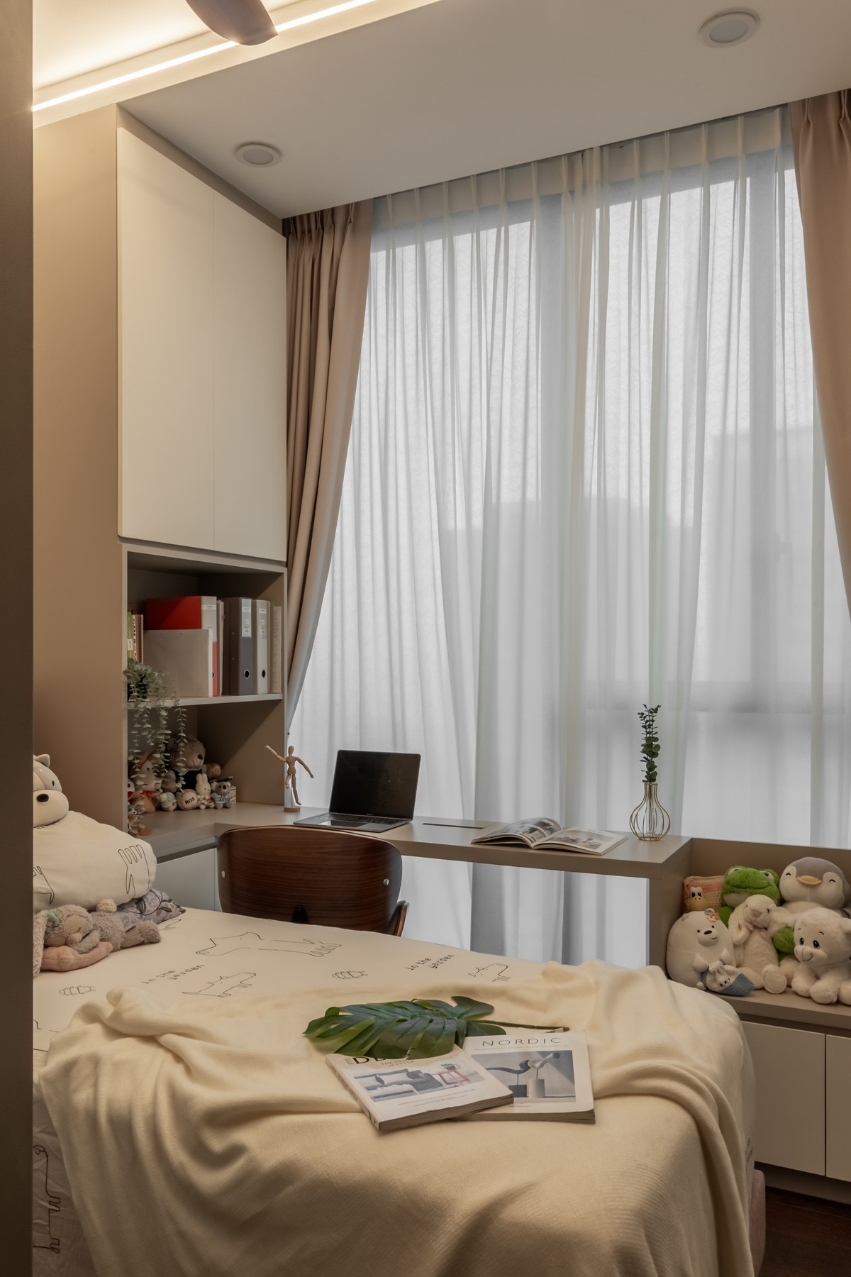 Contemporary Bedroom with Drop Ceiling and Curtain
