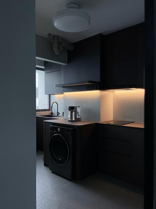 Modern Kitchen at 339D KangChing Rd