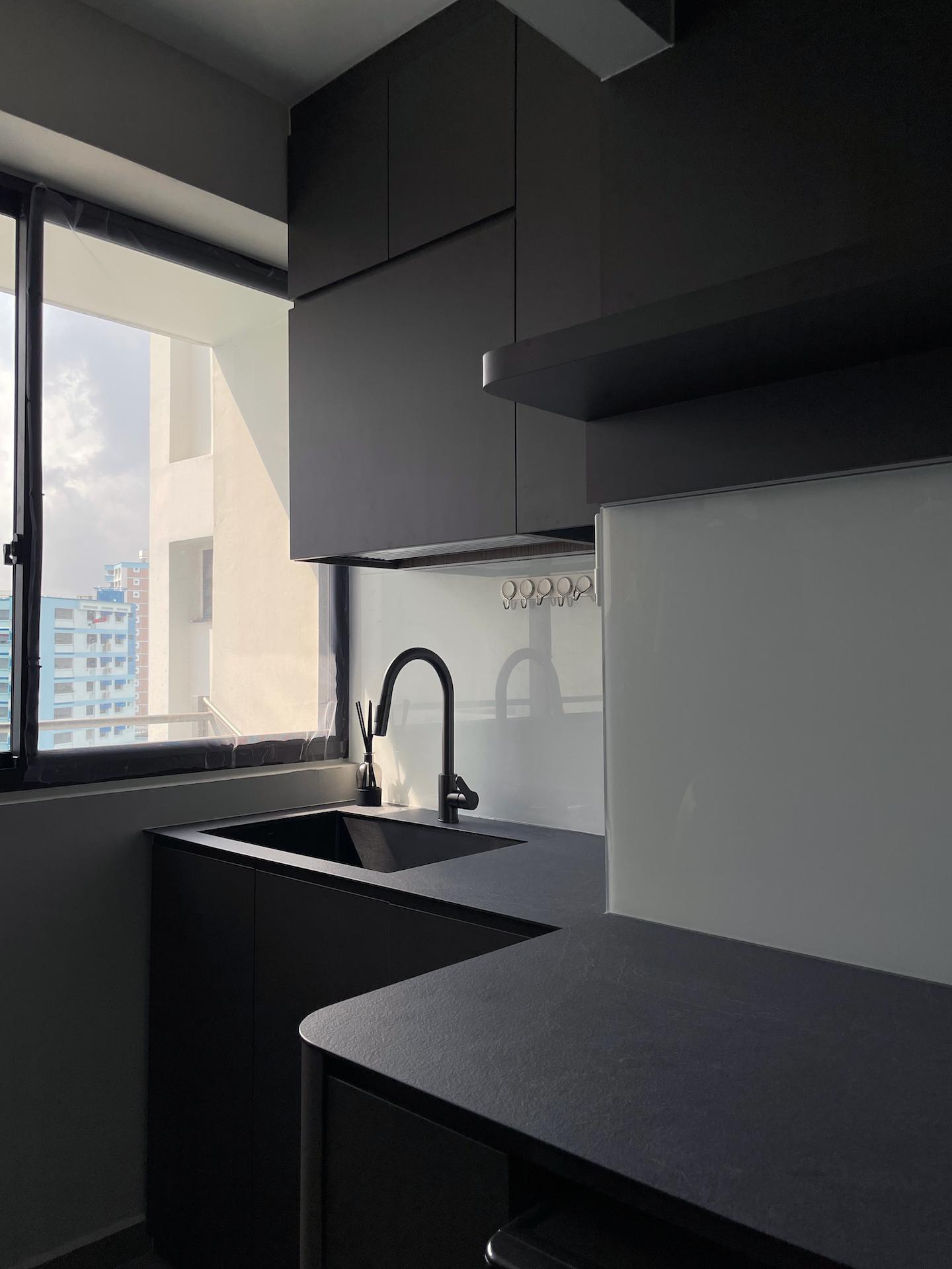 Modern Kitchen with Countertop and Kitchen Window