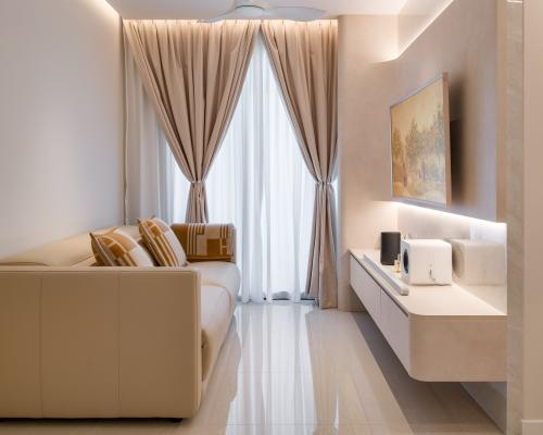 Contemporary Living Room at treasure 17