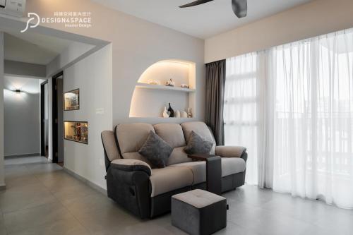 Modern Living Room at Punggol Sapphire