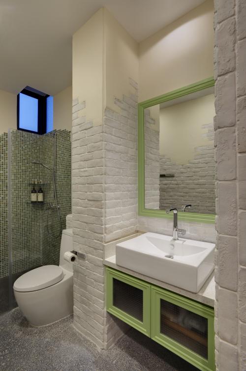 Eclectic Bathroom at The Summit