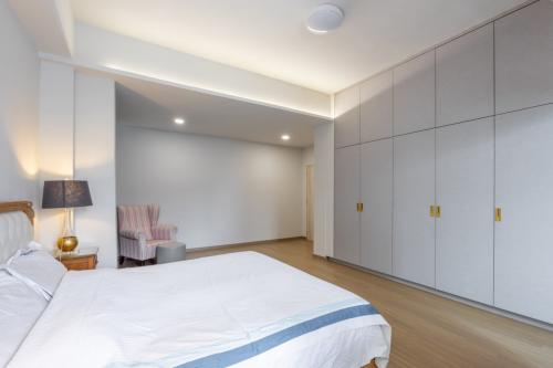 Asian Bedroom at 56 Minbu Villa
