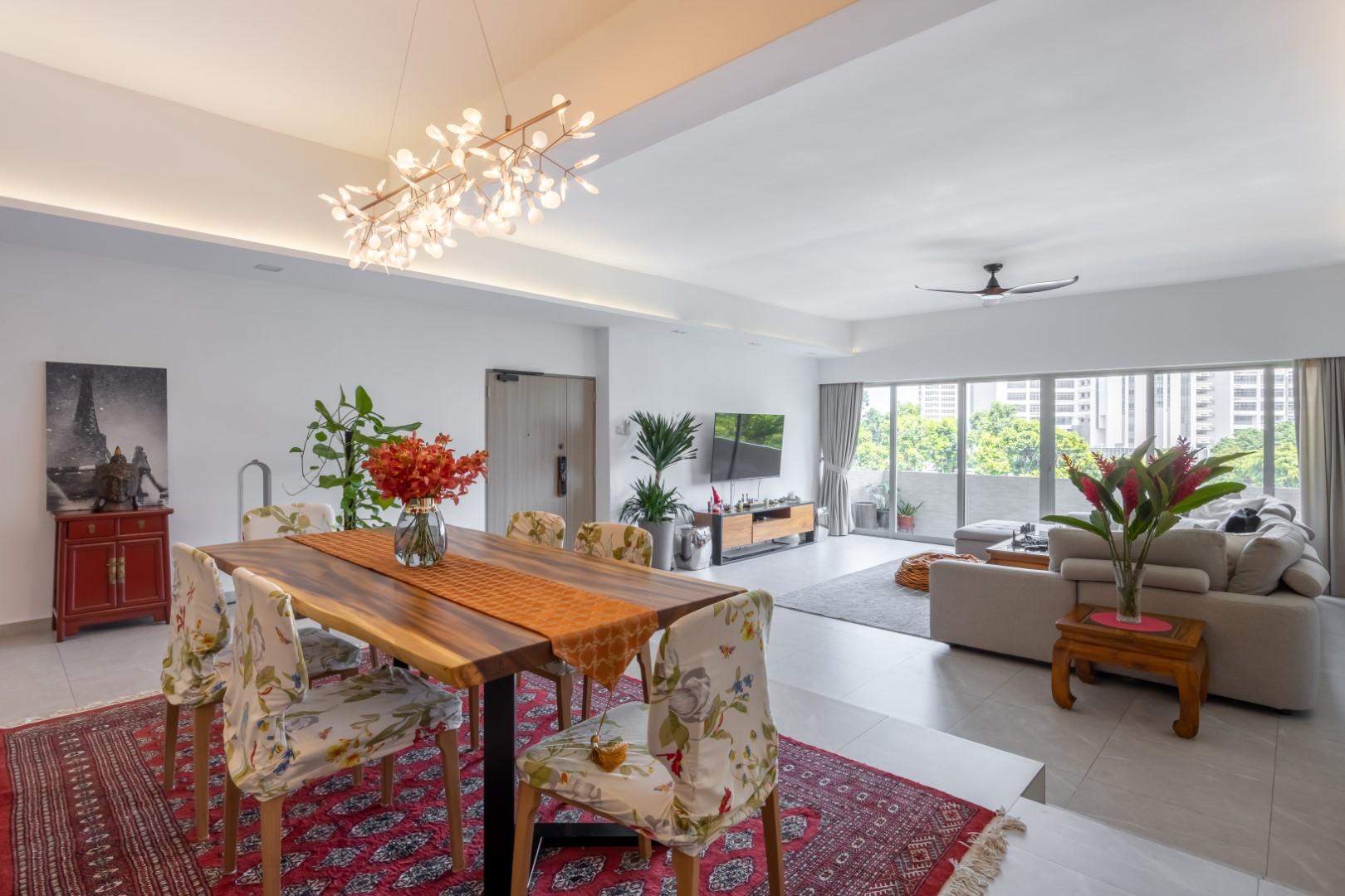 Asian Dining Room with Tableware and Drinkware