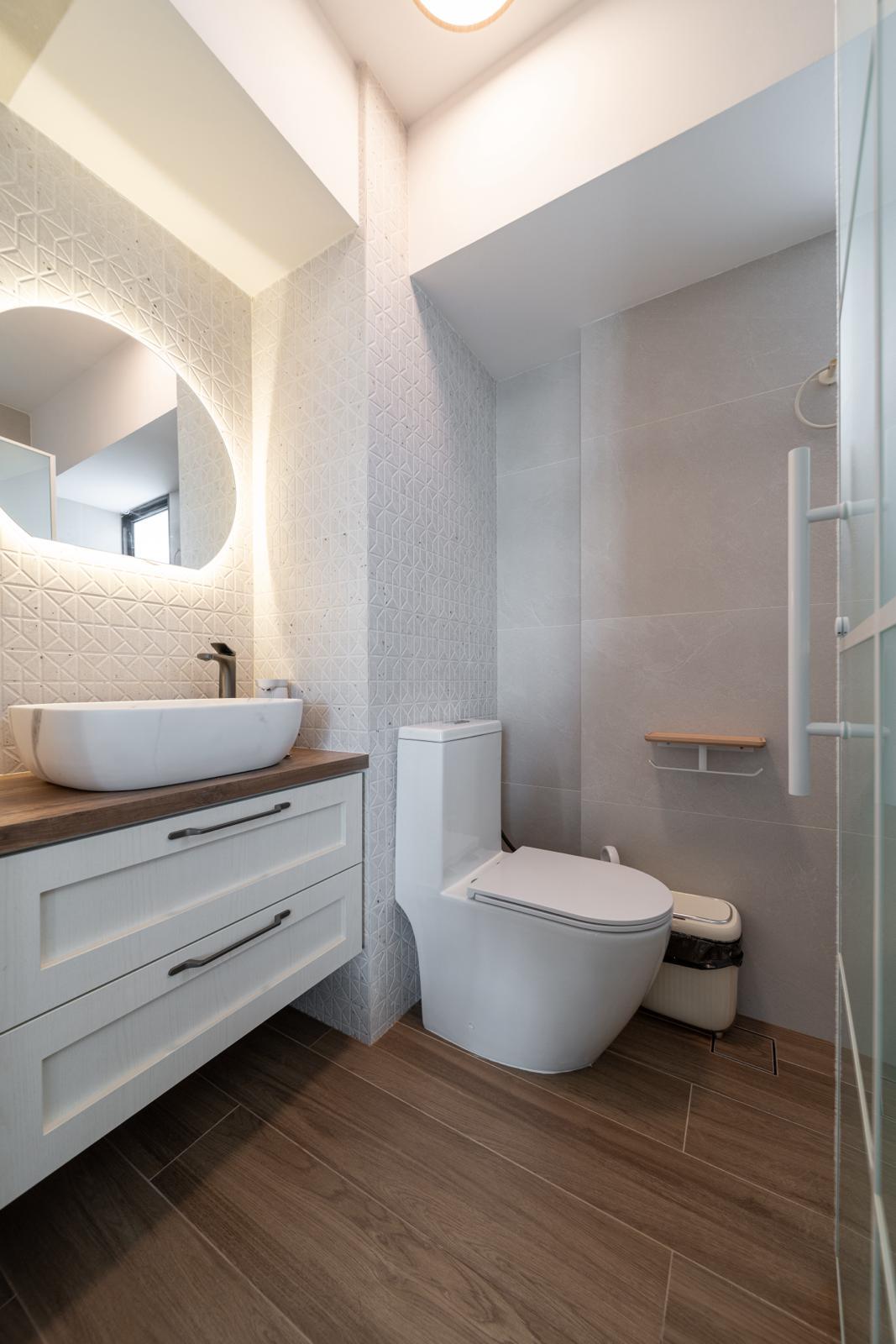 Scandinavian Bathroom with Countertop and Homogeneous Tiles