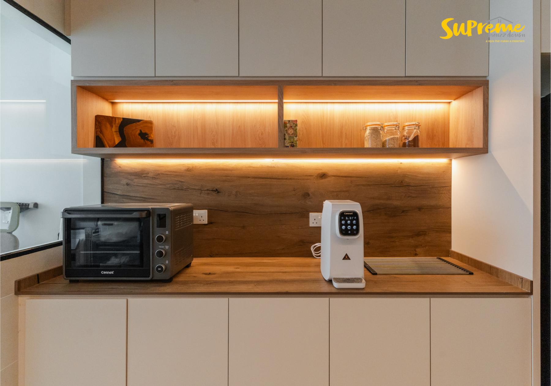 Contemporary Kitchen with Parquet Floor and Wood Flooring