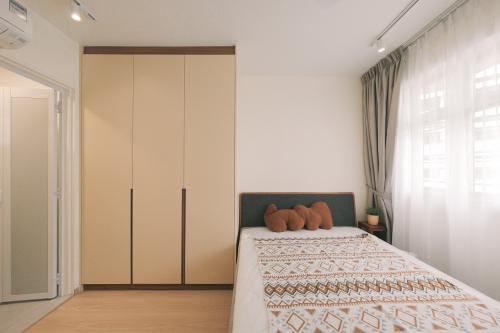 Scandinavian Bedroom at 494E Tampines Street 43