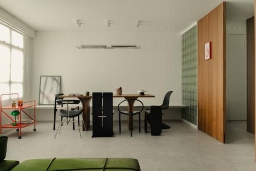 Vintage Dining Room at 170C Punggol Field