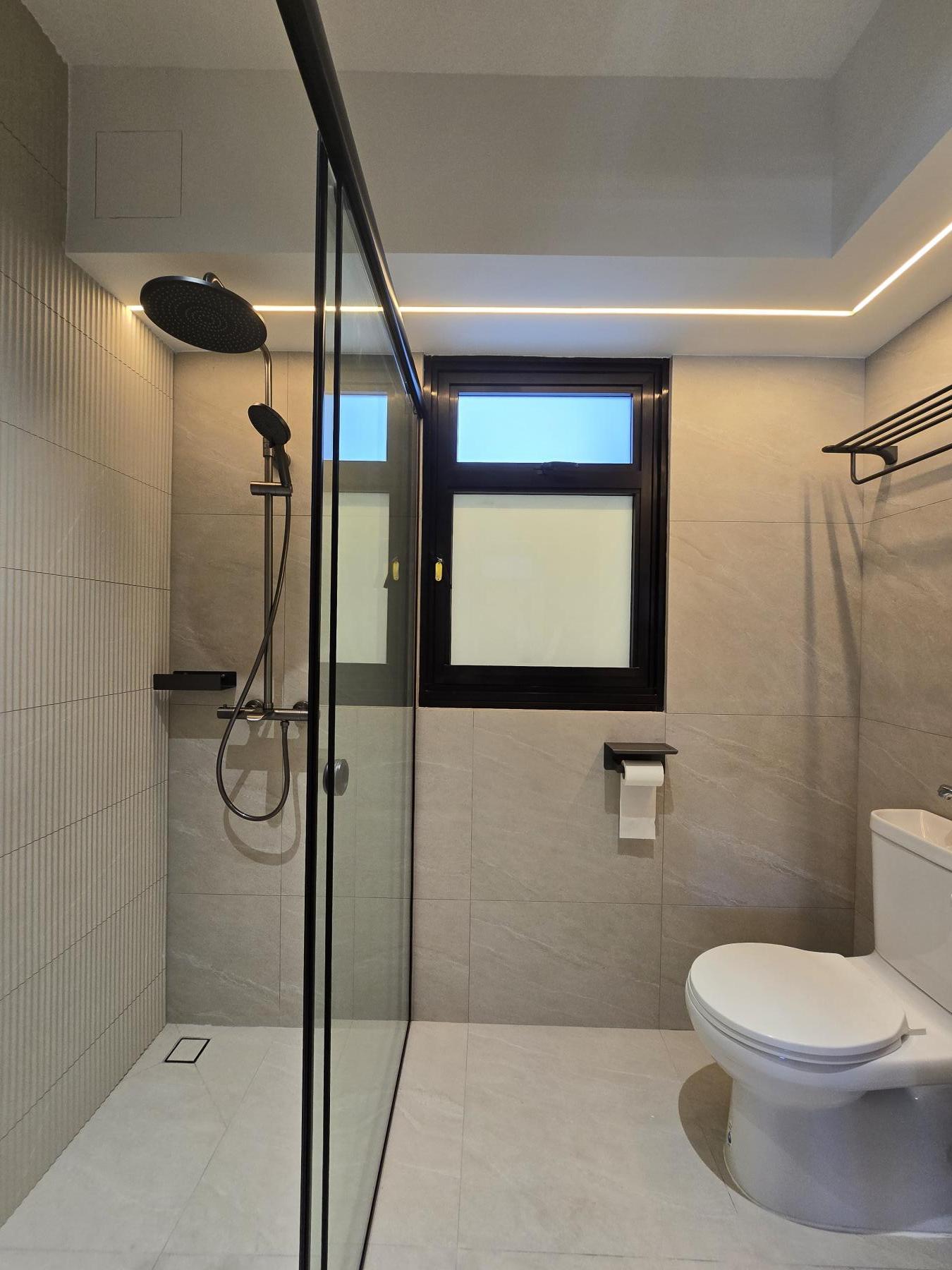 Scandinavian Bathroom with Mirror and Rainshower