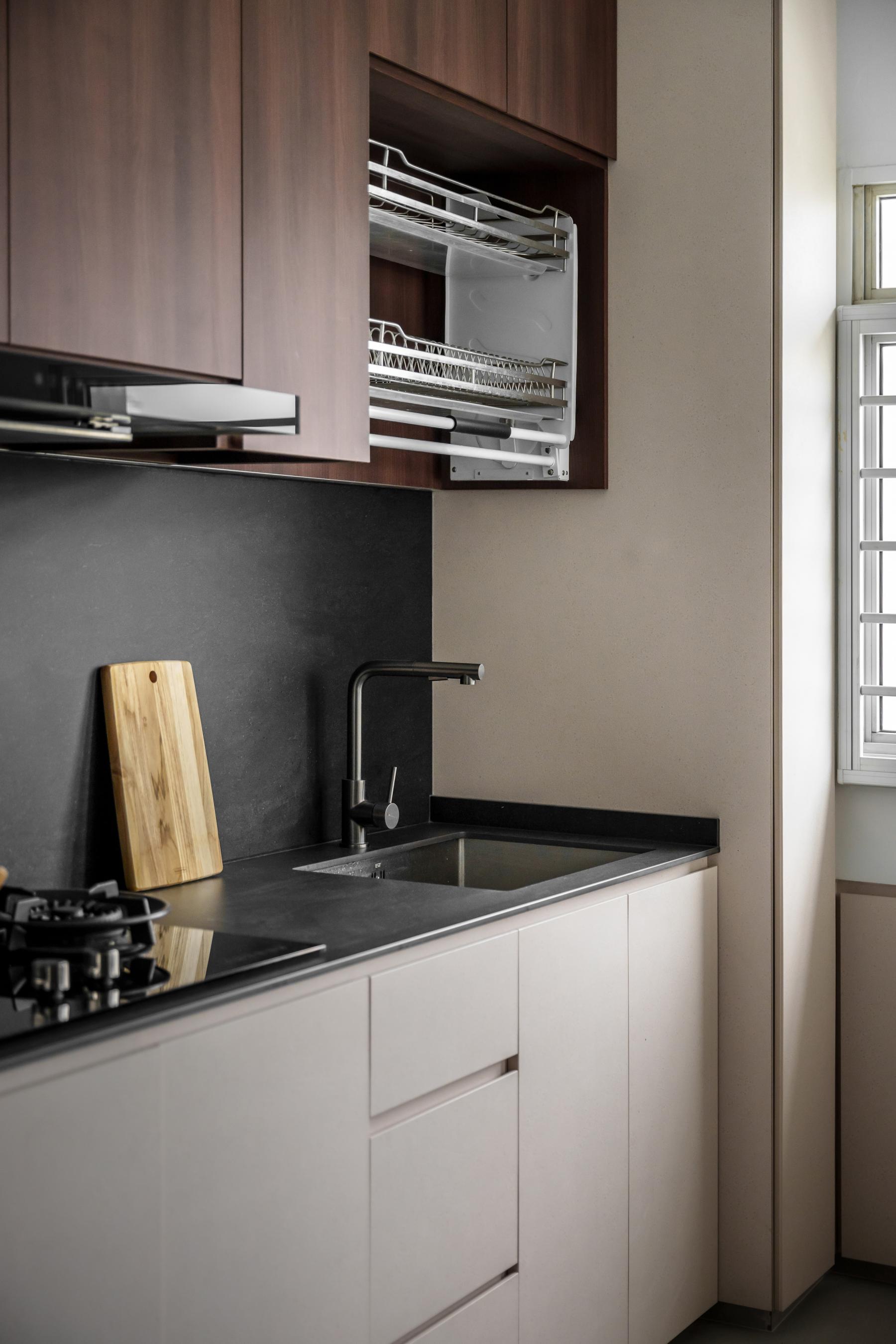 Contemporary Kitchen with Countertop and Kitchen Window