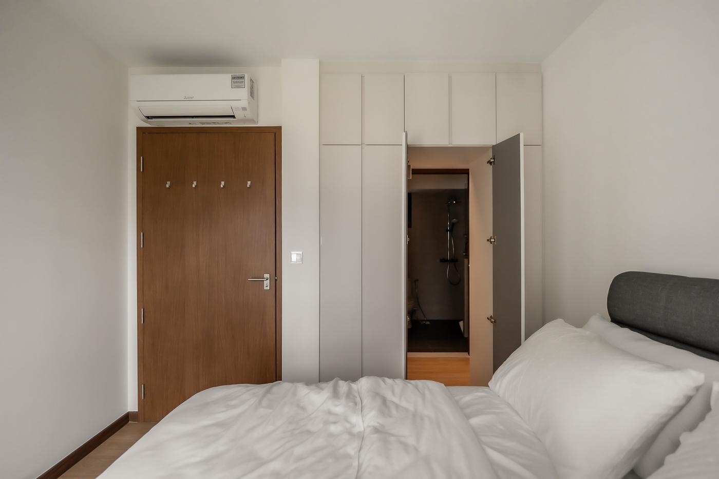 Scandinavian Bedroom with Vinyl Flooring and Wardrobe