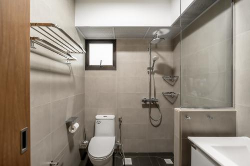 Scandinavian Bathroom at 954C Tampines st 96