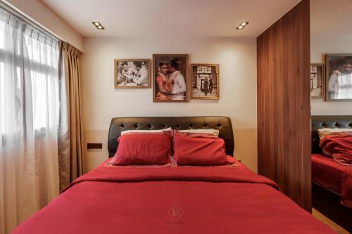 Modern Bedroom at 382c yishun st 31