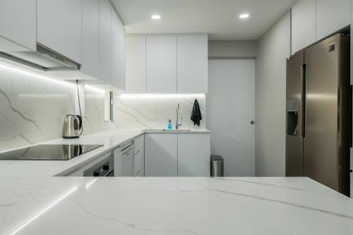 Modern Kitchen at Pebble Bay