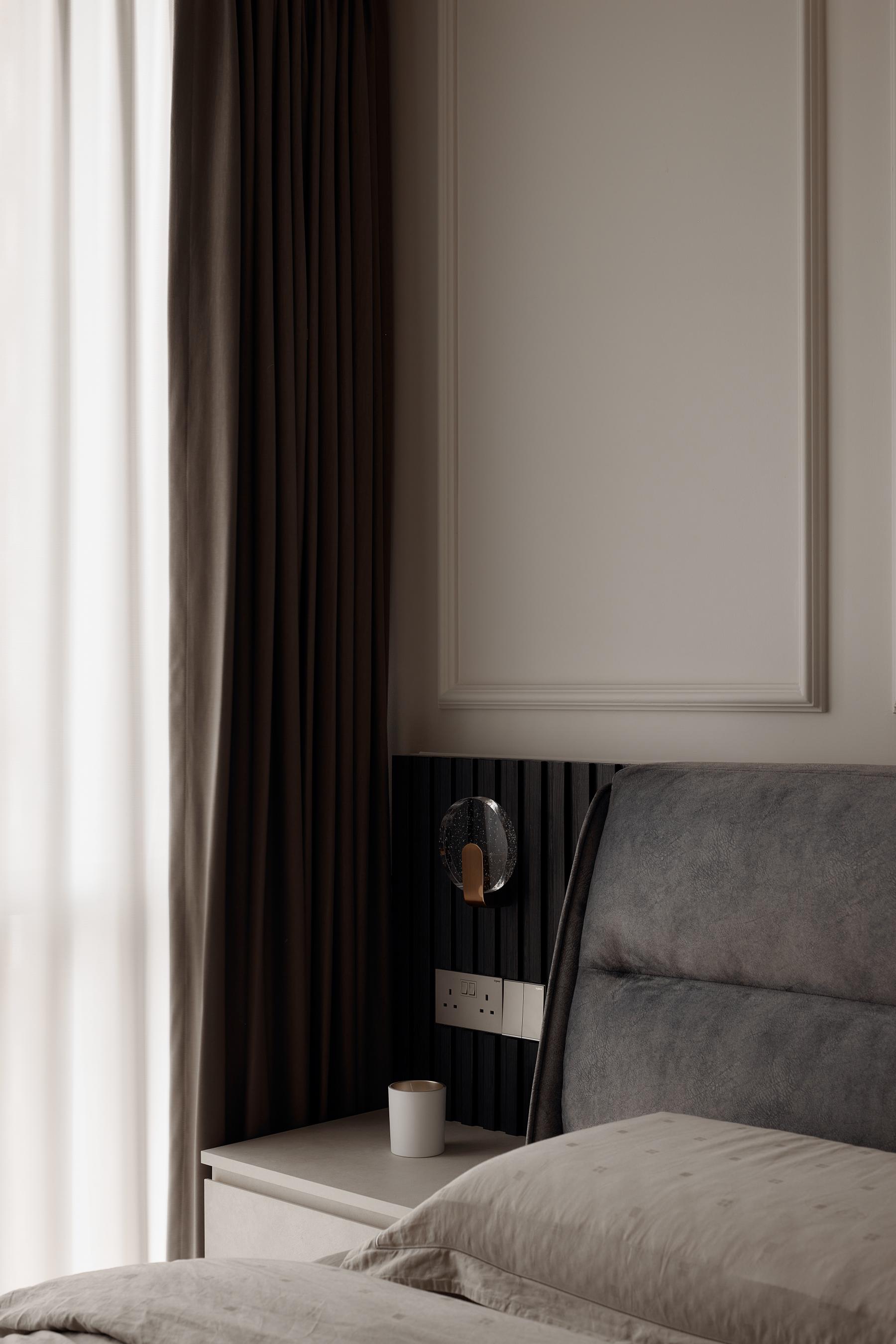 Minimalist Bedroom with Platform Bed and Built-in Bed