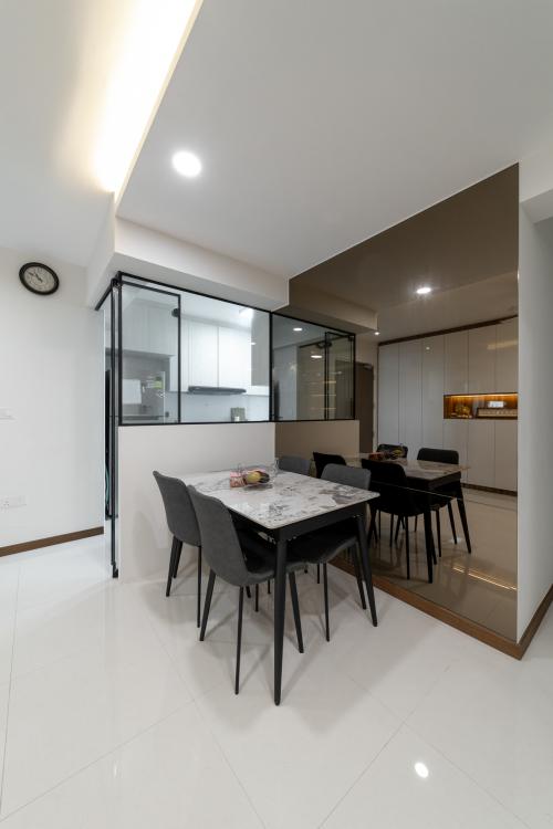 Contemporary Dining Room at 433B Northshore Drive