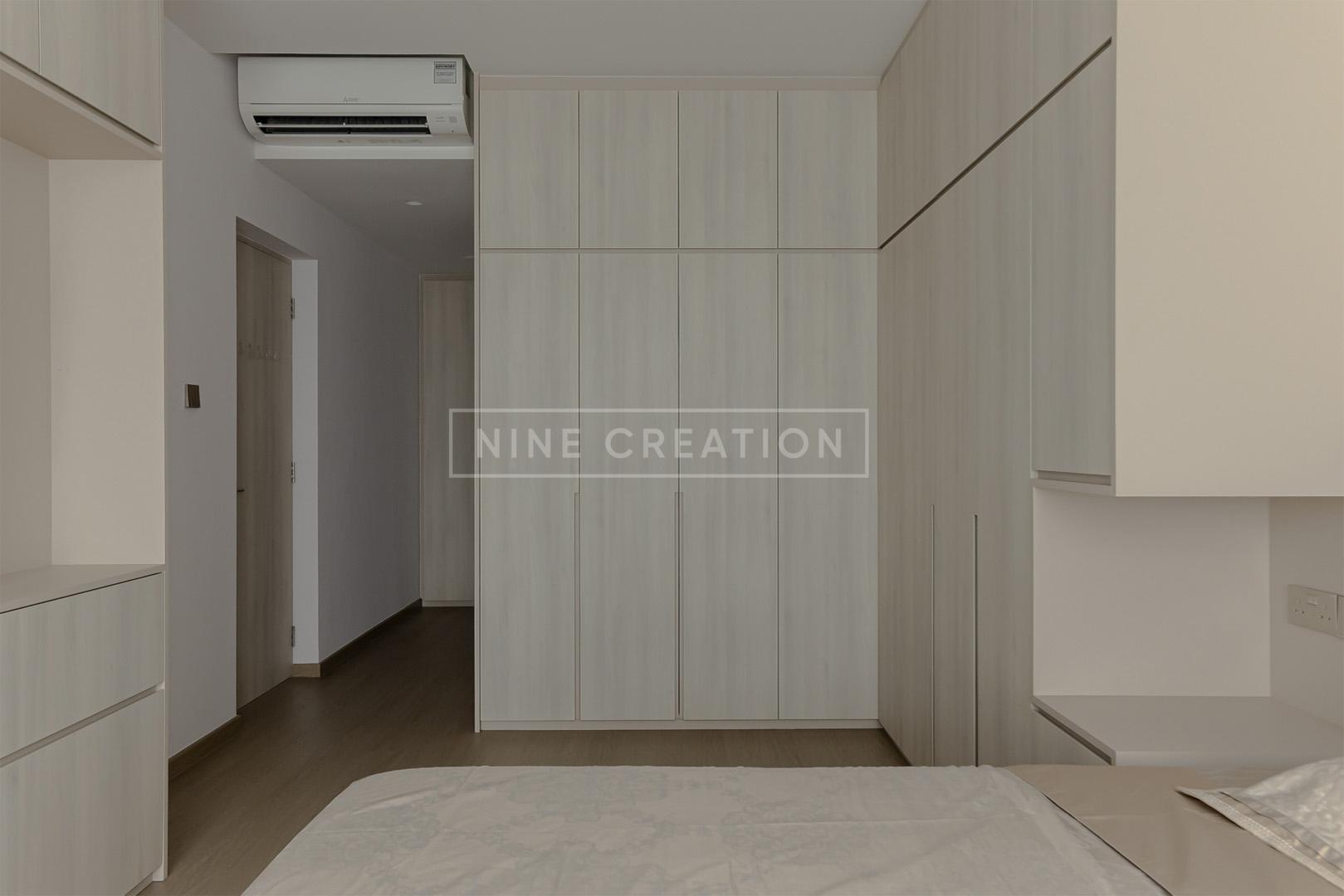 Contemporary Bedroom with Vinyl Flooring and Wardrobe