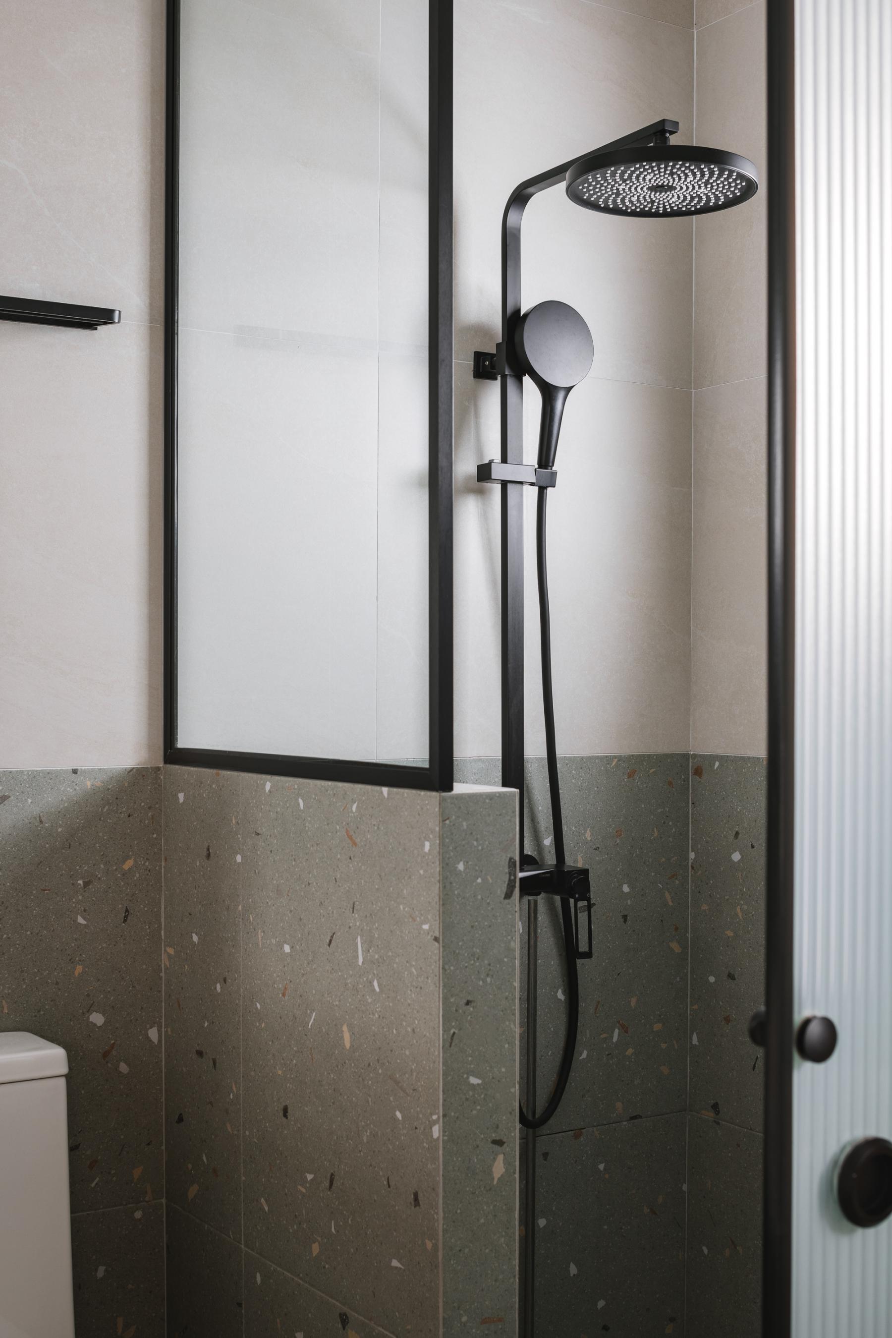 Scandinavian Bathroom with Glass Door and Bathroom Accessories