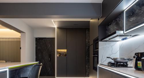 Modern Entryway at 121 Bukit Batok Central