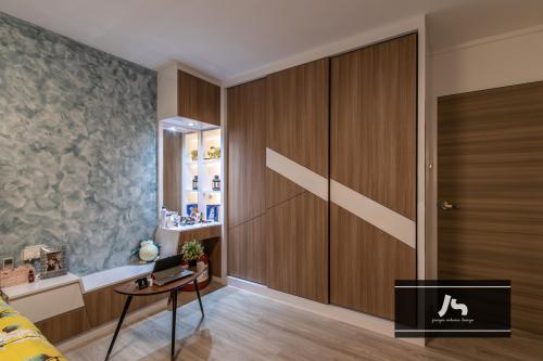 Scandinavian Bedroom at 205A Compassvale Street