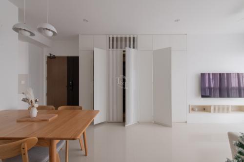 Minimalist Living Room at Strathmore Avenue