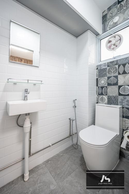 Scandinavian Bathroom at Bukit Panjang Ring Road