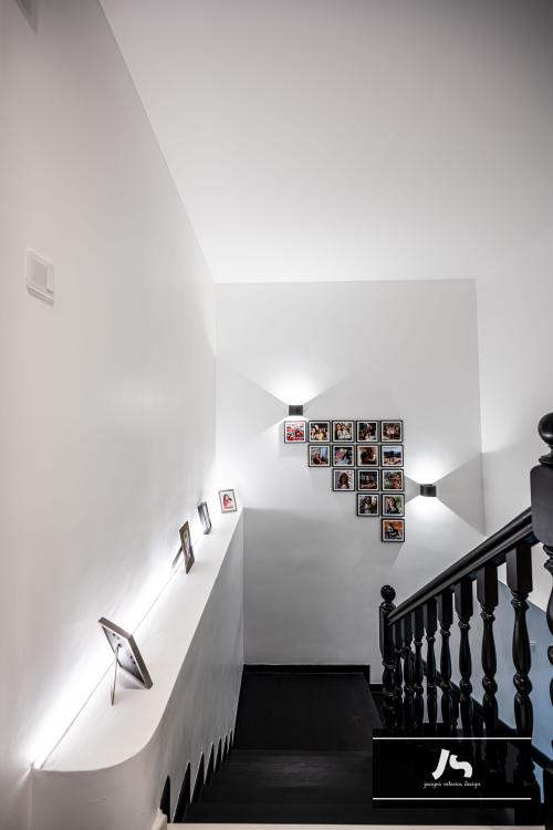 Modern Hallway at 258 Bishan St 22