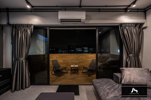 Modern Balcony at 336 Jurong East