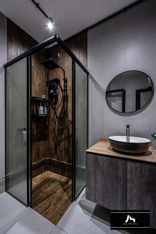 Modern Bathroom at 336 Jurong East