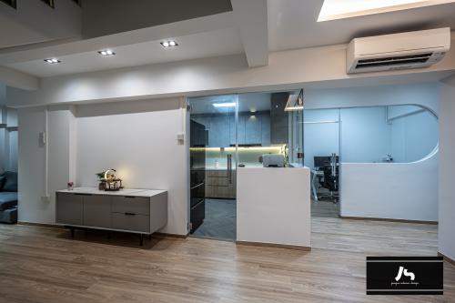 Modern Hallway at 407 Jurong West St 42