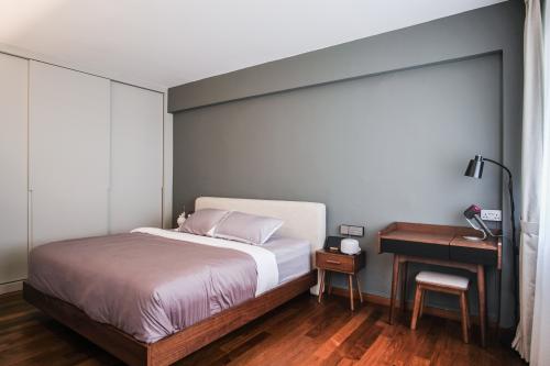 Eclectic Bedroom at Serangoon