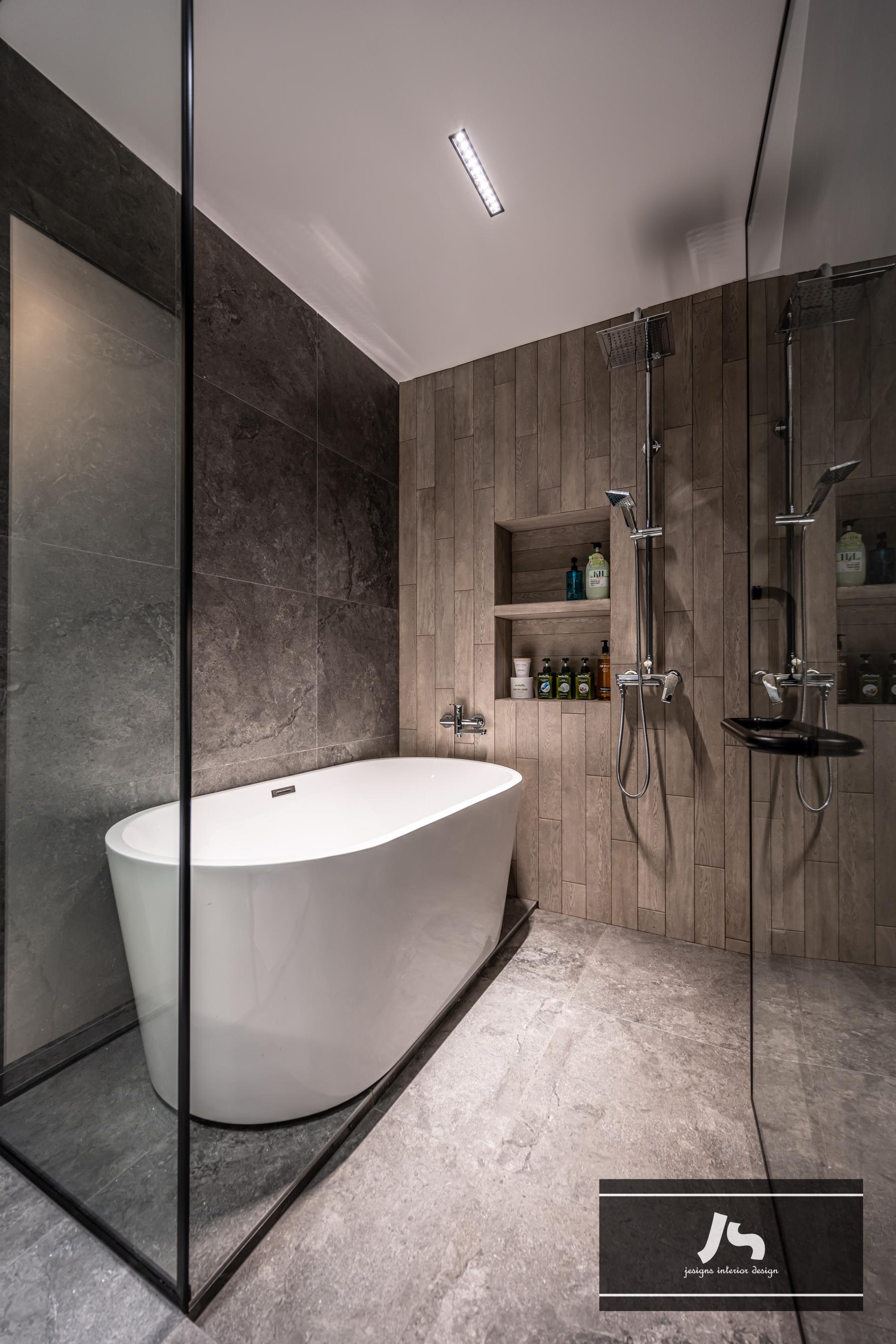 Modern Bathroom with Wood Flooring and Bathtub