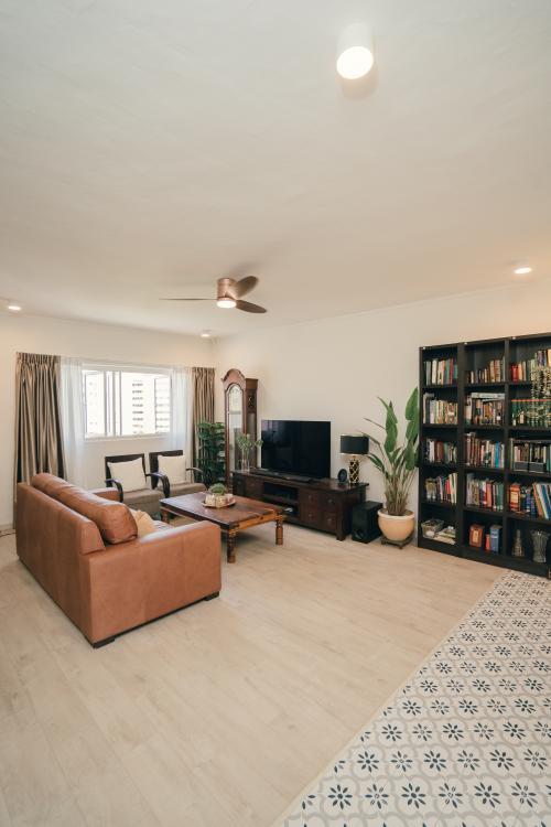 Modern Living Room at Jurong West Avenue 1
