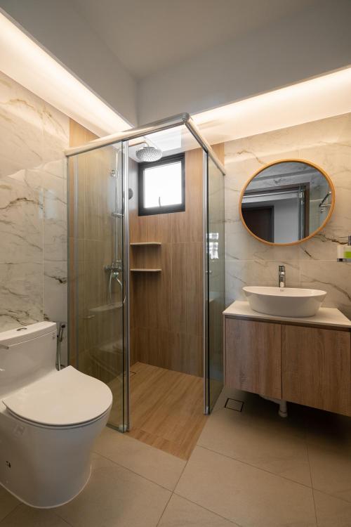 Minimalist Bathroom at Fernvale Vines