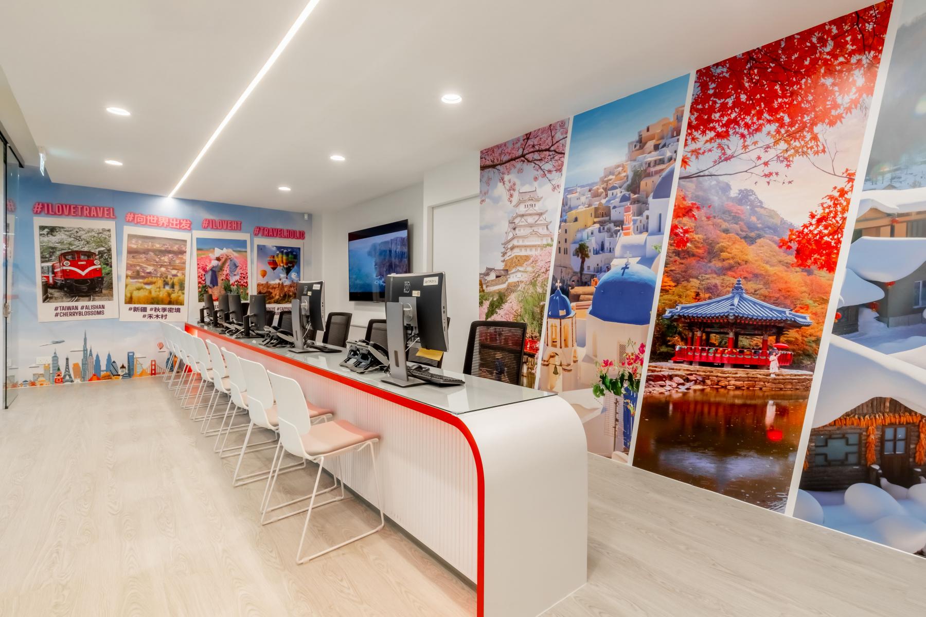 Modern Office with Vinyl Flooring and Drop Ceiling