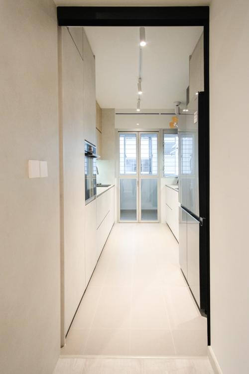 Minimalist Kitchen at Tampines North
