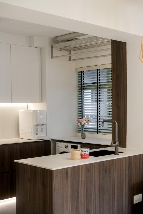 Transitional Kitchen at Punggol Drive