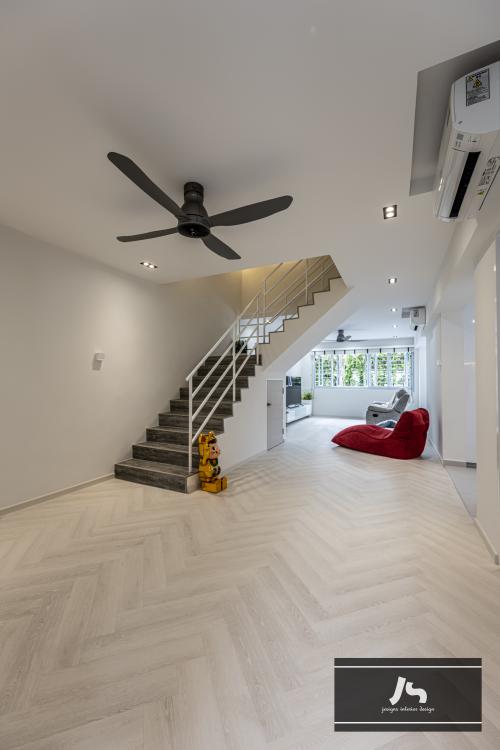 Minimalist Hallway at 714 Jurong Street 71