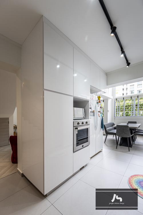 Minimalist Kitchen at 714 Jurong Street 71